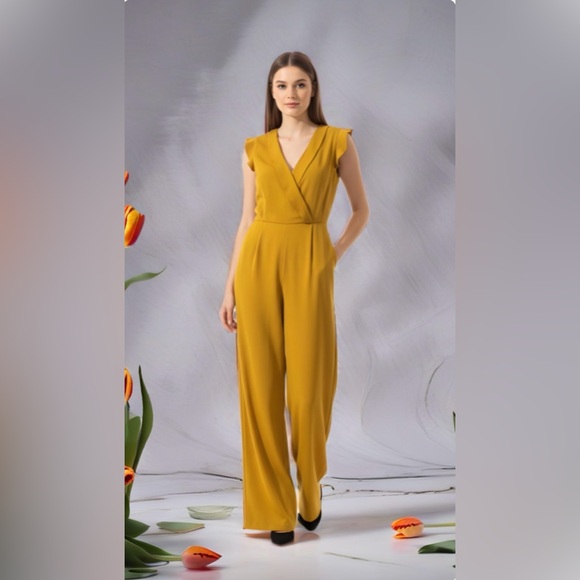 0101 Elegant Mustard Sleeveless Jumpsuit - Picture 14 of 16
